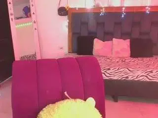 Sbeltran1  live sex cam