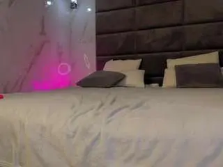 Victoori-fox  live sex cam