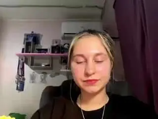 Giuseppinaboardman  live sex cam
