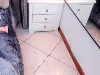 Miyu-komori  live sex cam