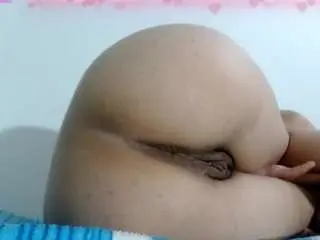 Skinnykalitzo18  live sex cam