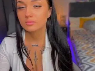 Fatale-femme  live sex cam