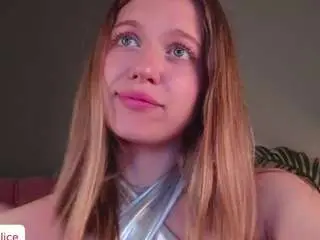 Friendlyfiree  live sex cam