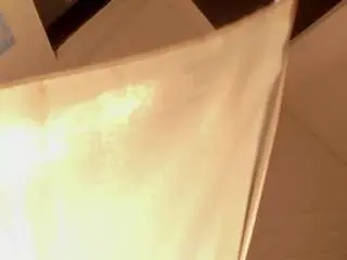 Naomie-sky  live sex cam