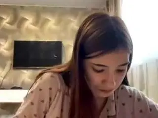 Nedashaffren  live sex cam