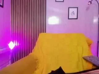 Sophia-stuart  live sex cam