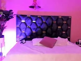 Sophia-stuart  live sex cam