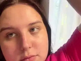 Valentinaedouard  live sex cam