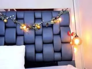 Fiorella-18  live sex cam