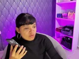 Ravannne  live sex cam