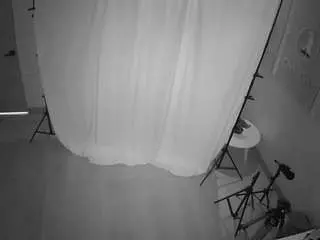 Voyeurcam-jb-xfollow  live sex cam