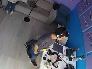 Voyeurcam-jb-xfollow  live sex cam