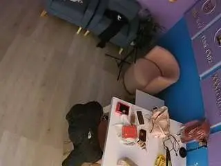Voyeurcam-jb-xfollow  live sex cam