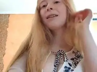 Dionnaseegars  live sex cam