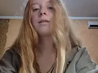 Dionnaseegars  live sex cam