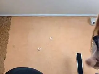 Dionnaseegars  live sex cam