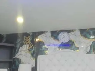 Rave-connor  live sex cam