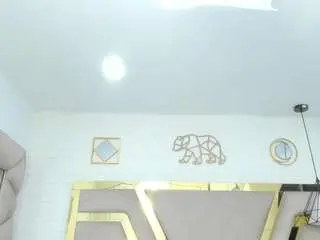 Rave-connor  live sex cam