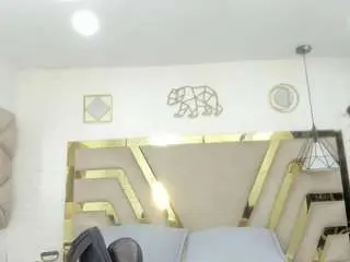 Rave-connor  live sex cam
