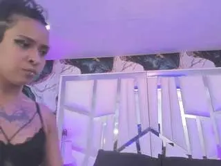Rave-connor  live sex cam
