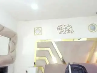 Rave-connor  live sex cam