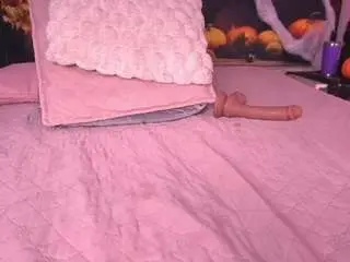 Sarakaisy  live sex cam