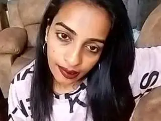 Sugarbabibu  live sex cam