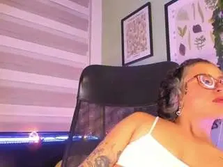 Victoria-castro  live sex cam