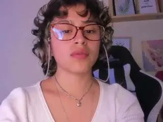 Victoria-castro  live sex cam