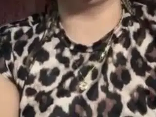 Blingqueen888  live sex cam