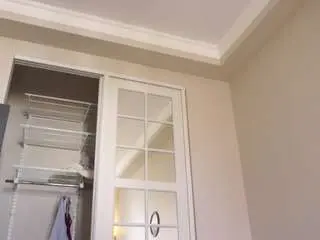 Blue-bow  live sex cam