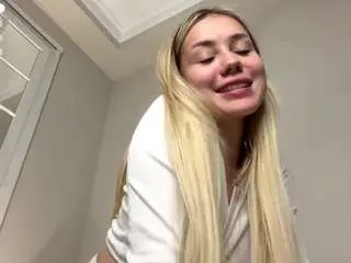 Blue-bow  live sex cam
