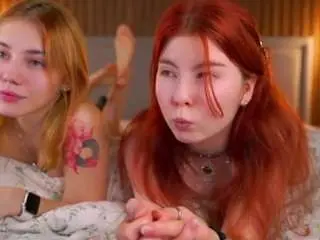 Blue-bow  live sex cam