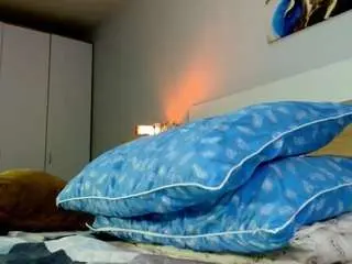 Maya-garcia  live sex cam