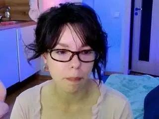 Maya-garcia  live sex cam