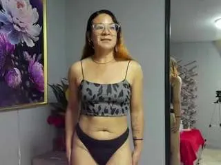 Sexynursemia  live sex cam
