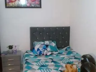 Alisonpussyjuicy  live sex cam