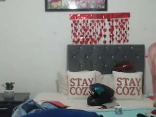 Alisonpussyjuicy  live sex cam