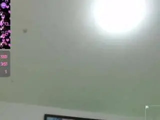 Alisonpussyjuicy  live sex cam
