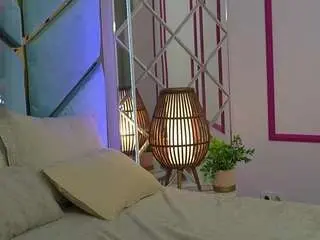 Jennabloom  live sex cam