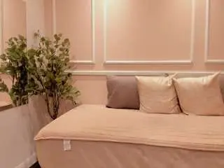 Lucycanels  live sex cam