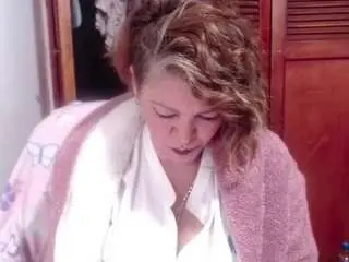 Samanthawhatson  live sex cam