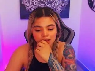 Scarletthudsson  live sex cam