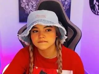 Scarletthudsson  live sex cam