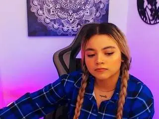 Scarletthudsson  live sex cam