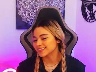Scarletthudsson  live sex cam