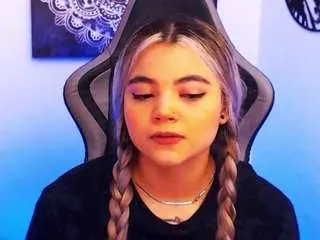Scarletthudsson  live sex cam