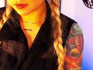 Scarletthudsson  live sex cam
