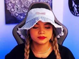 Scarletthudsson  live sex cam