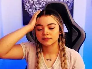 Scarletthudsson  live sex cam
